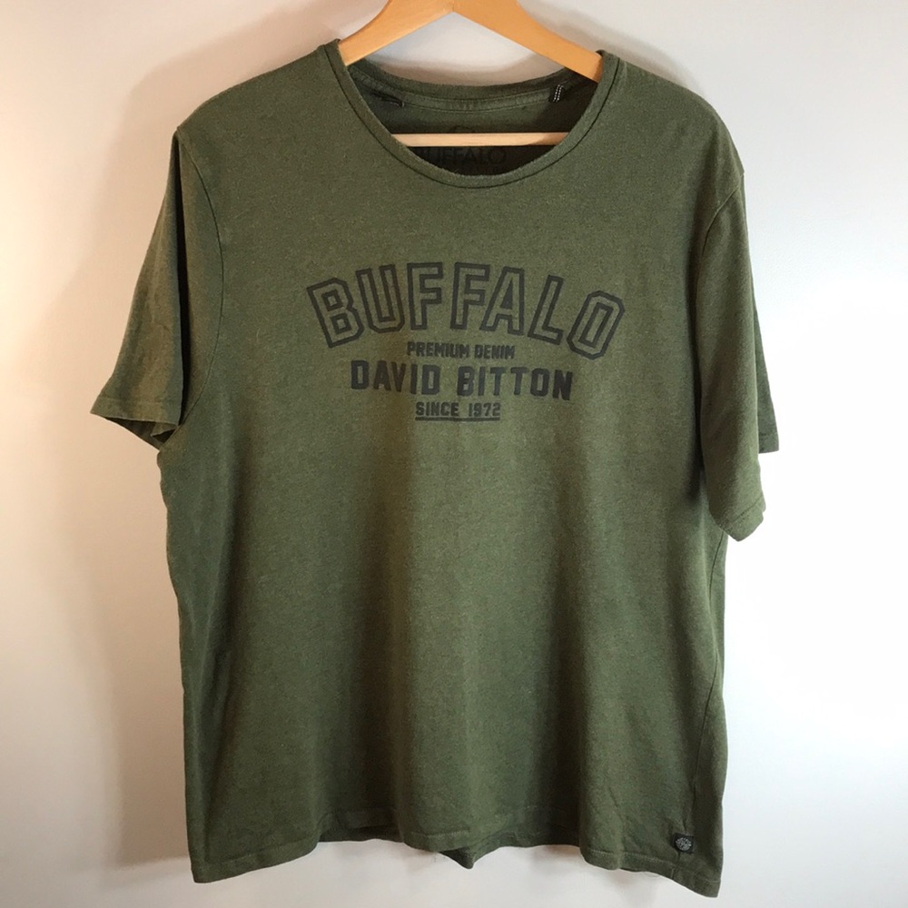 Buffalo T-Shirt Size XXL